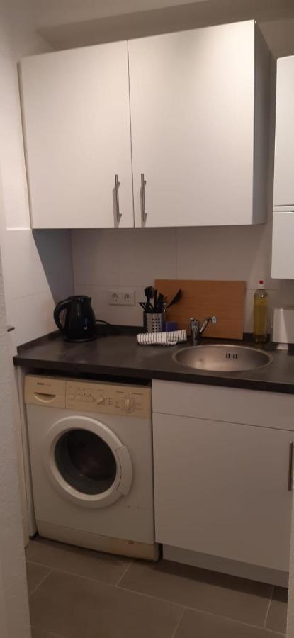 Cozy City Apartment Dusseldorf Bagian luar foto